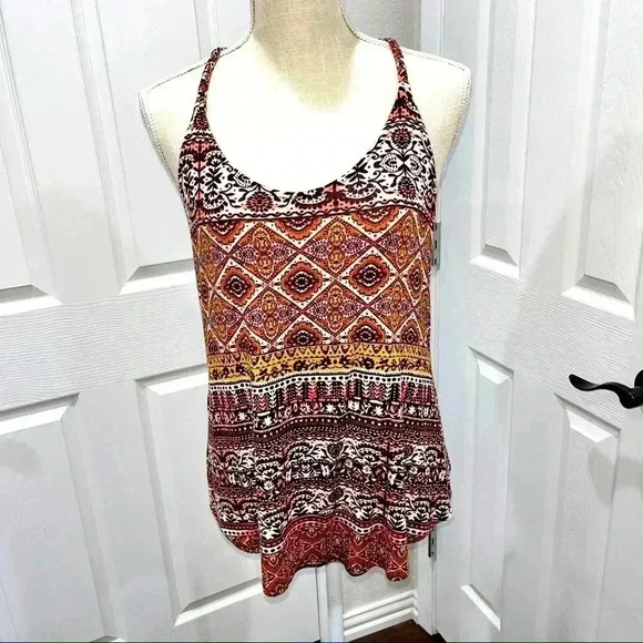 Racerback printed tank with back detailing NWT by RUE 21 - Picture 2 of 7